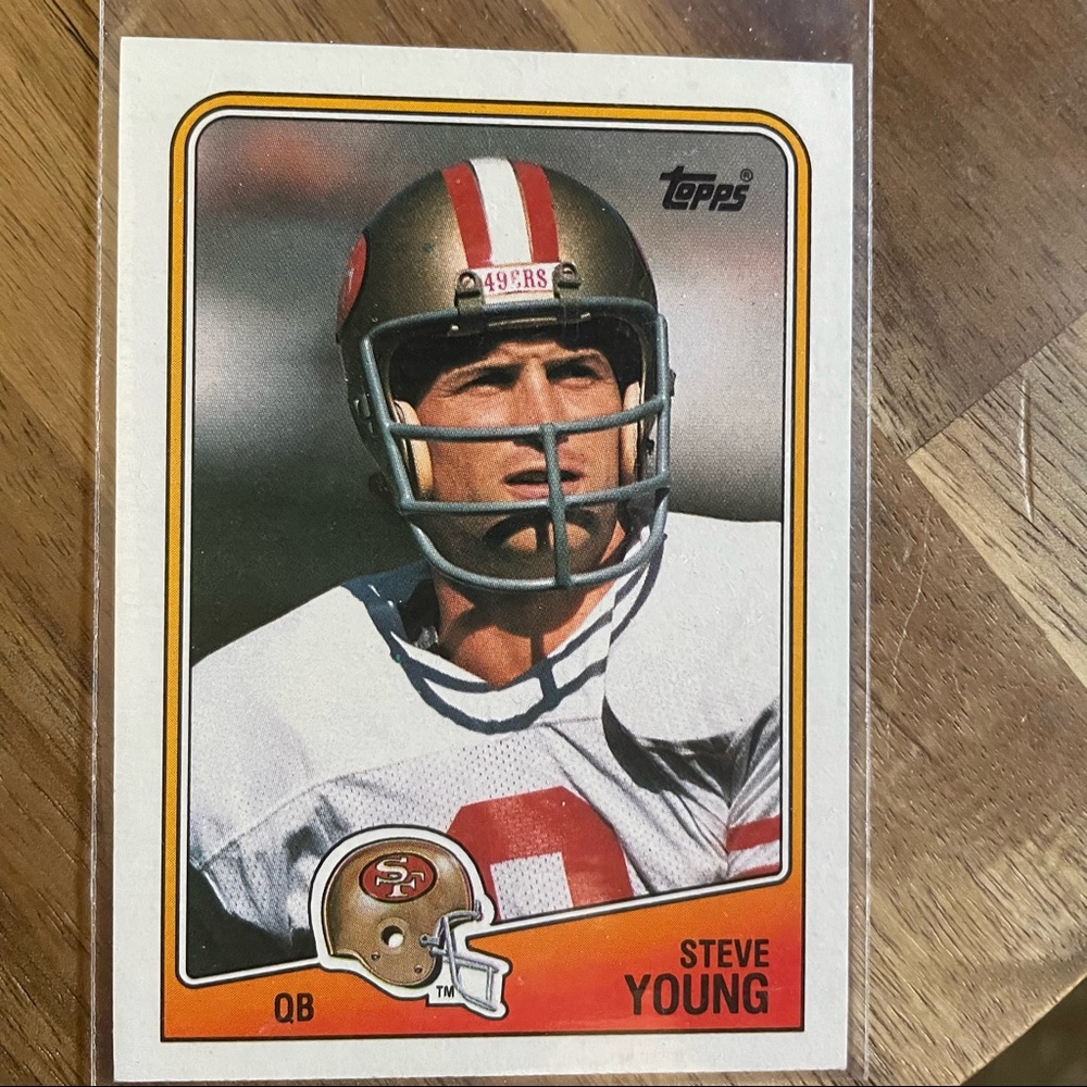 1988 Topps Football Trading Card 39 Steve Young Mint